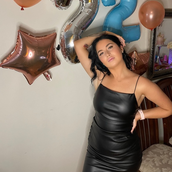 Fake black leather knee length tight fitted dress😍 - Picture 3 of 4